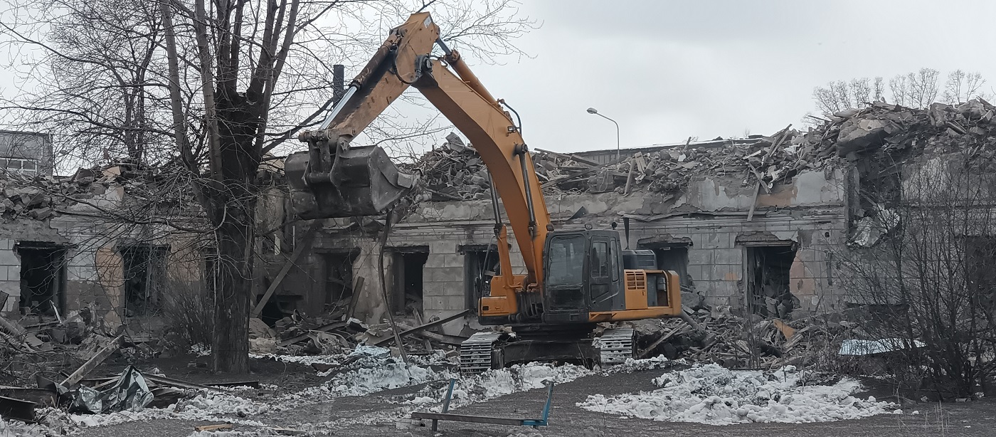 Демонтажные работы, услуги спецтехники в Хакасии