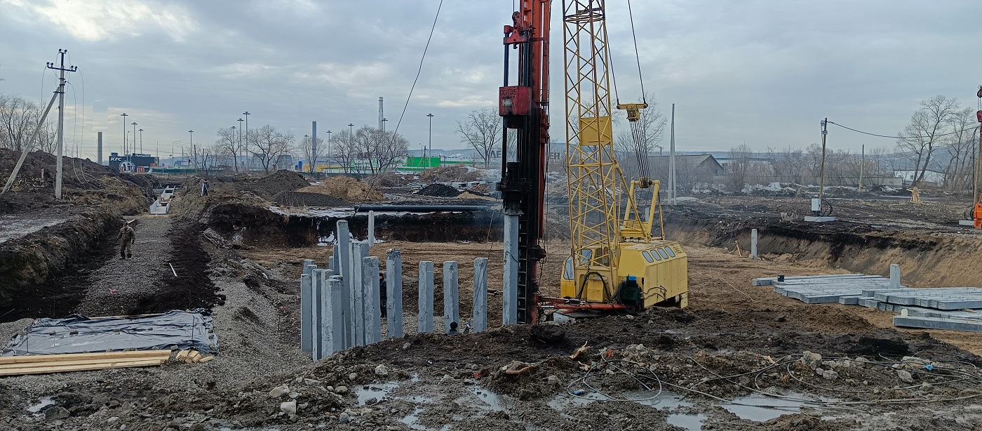 Аренда сваебоя для забивки бетонных свай в Хакасии